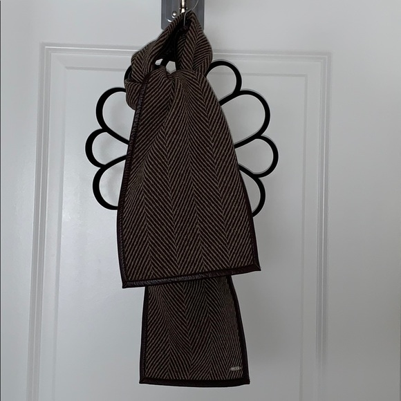 Nine West Accessories - 🔥100% Wool Scarf🔥